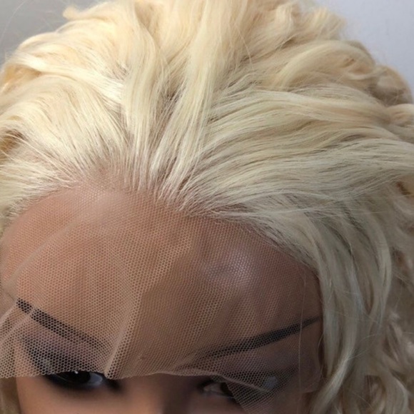 - ?28” LIGHT BLONDE LOOSE CURLY LACE FRONT WIG ? main image 5